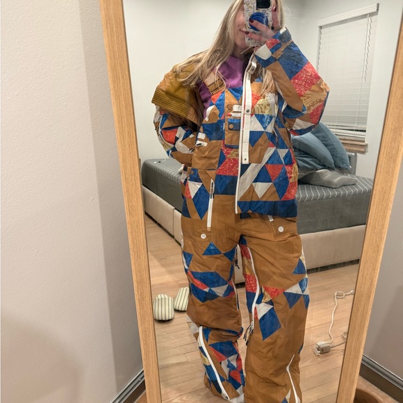 FP Movement by Free People Bibs and Jacket - Picture 2 of 5